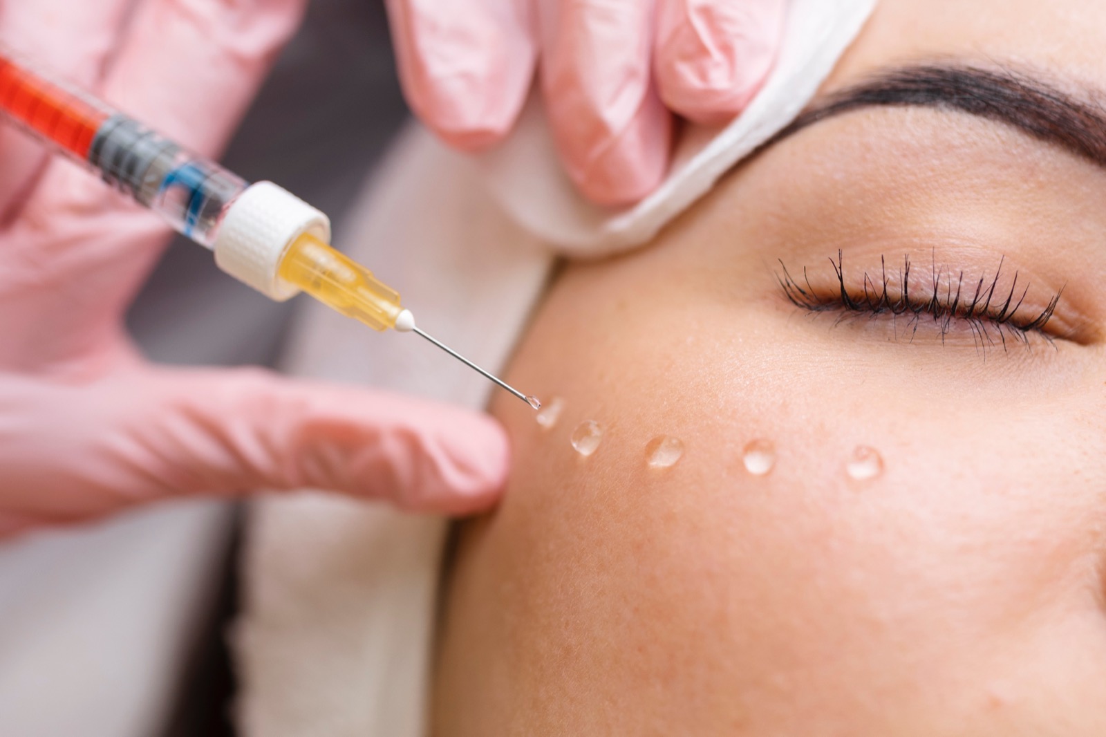 Aftercare conversation at Bloomfield Laser Clinic