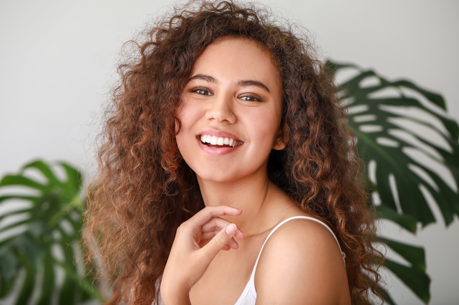 Aesthetic treatment delivered by a clinician